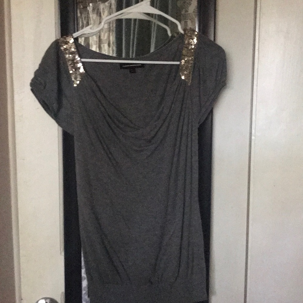 Gray top with sequins